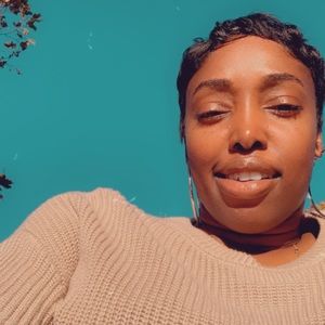 Meet your Posher, Victoria